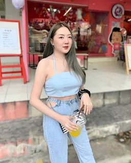 Inilah Selebgram SMA Asal Thailand Cantik Montok Putih Mulus วิสาข์ แซ่ตั้น