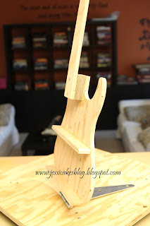 make wooden guitar stand