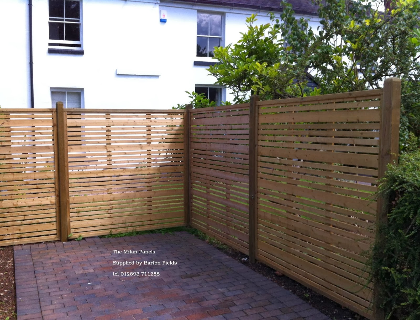 MODERN GARDEN FENCING SCREENS: Modern and Contemporary ...