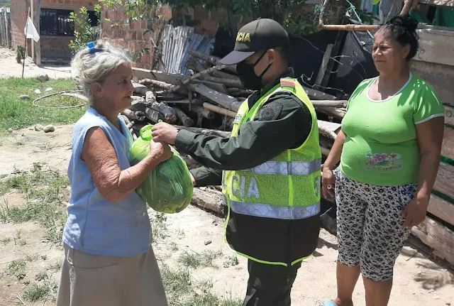 A madres del Cesar, Policía les celebró su día