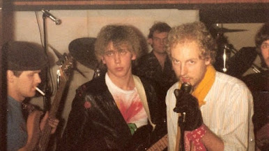 The False Dots in 1985 in Belgium