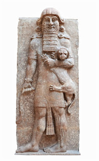  escultura de Gilgamesh 