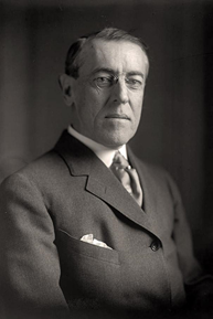 Resultado de imagem para cientista norte-americano Robert Woodrow Wilson.