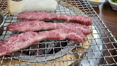 언양 가면 꼭 먹는 찐 맛집 방문 후기- 언양 향토불고기-갈비살 모습-갈비살 구이