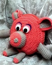 PATRON CERDO AMIGURUMI 1996