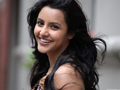 Priya Anand HD Photos Download Free