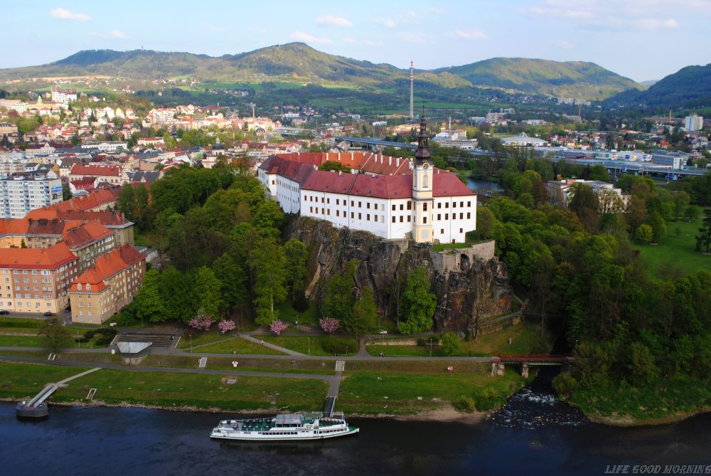 Děčín - wciąż opętańczo piękna Czeska Szwajcaria .