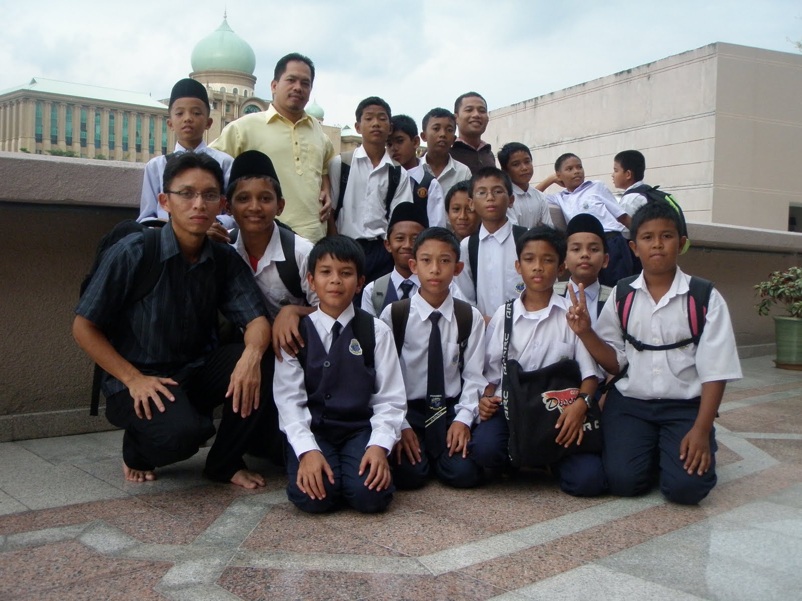 Blog Ahmad Tarmizi Talib: Lawatan ke Putrajaya 13 Nov 2010