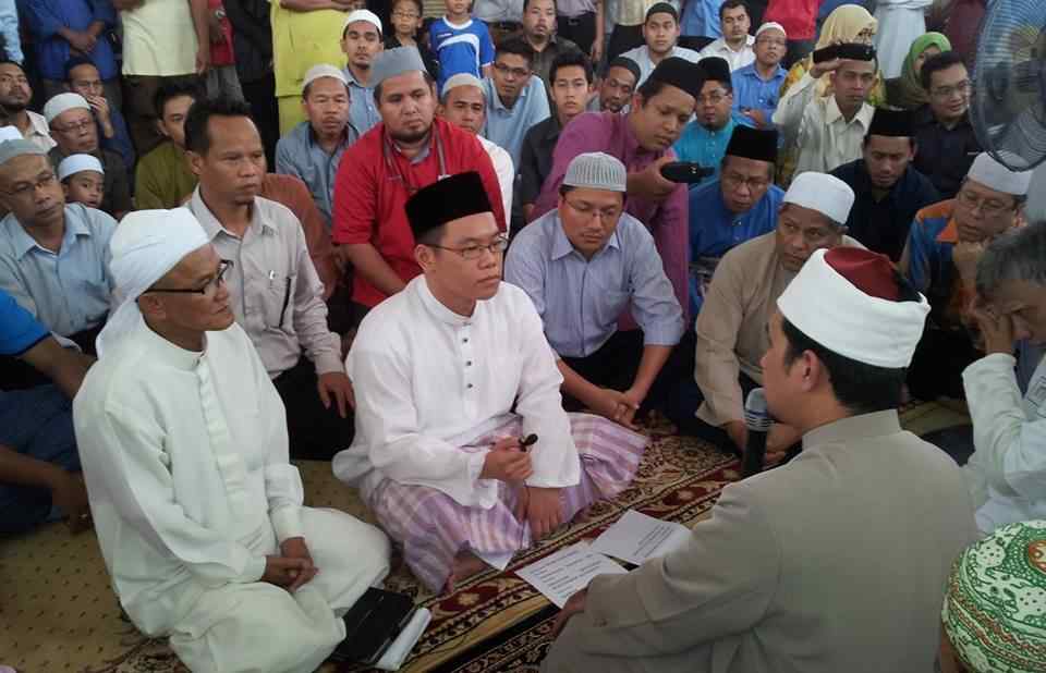 Saya Terdengar Suara Menyuruh Saya Bersujud, Saya Pun 