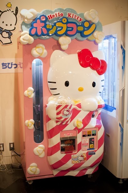 Some Cool  Hello  Kitty  Items  