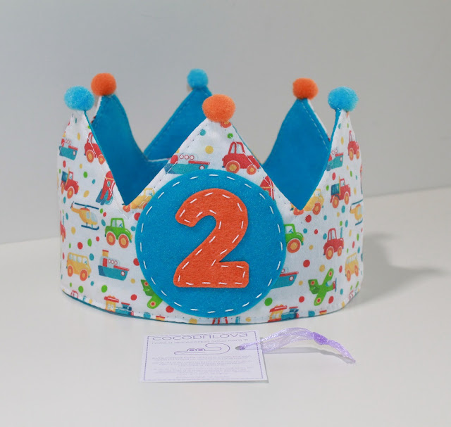 corona cumpleaños personalizada 2 años coches