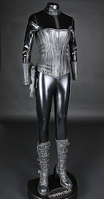 Kate Beckinsale Selene Death Dealer costume Underworld: Evolution