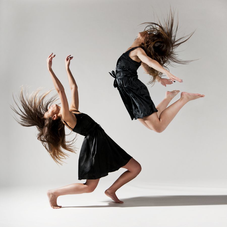 6. Impressive Ballet Dance by Two Girls