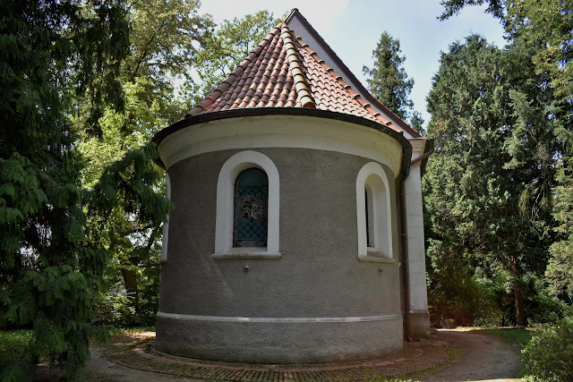 Atrakcje Gołuchowa - mauzoleum Izabelli Czartoryskiej