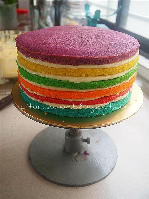 Rainbow Cake with Rainbow Buttercream Icings ~ Resepi Terbaik