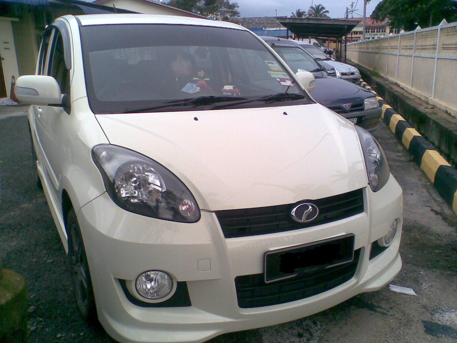 Alumni Nurul Iman: Perodua Myvi SE Pearl White