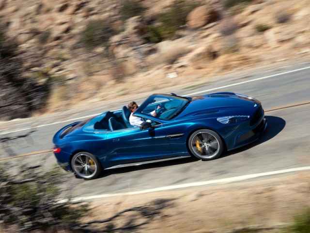 Aston Martin Vanquish Volante 2014