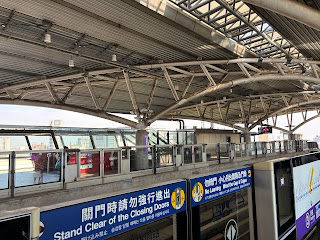 機場捷運 A18 高鐵桃園站月台