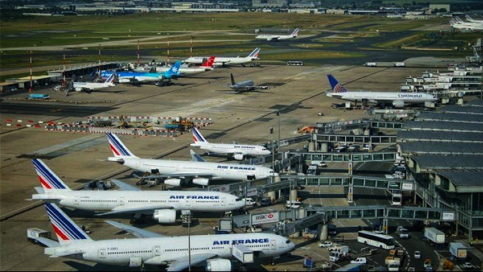 Nigeria airspace to be shut on Monday - NLC strike