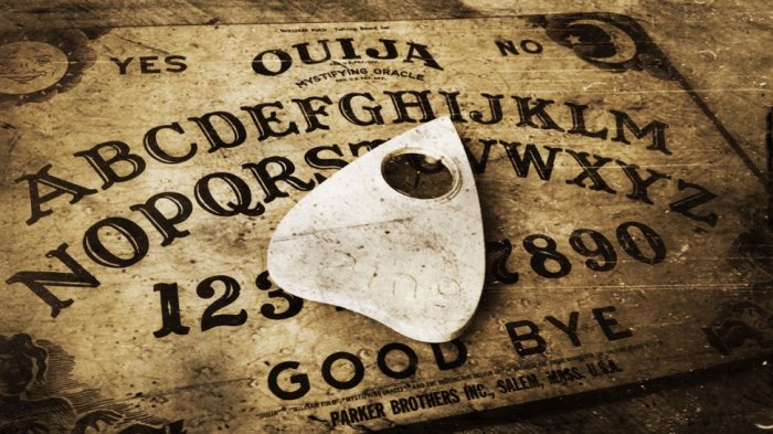 Fakta dan Misteri Papan Ouija, Permainan Pemanggil Arwah