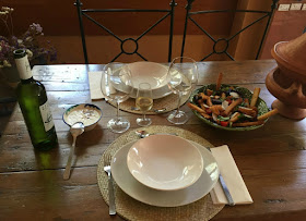 ensalada-en-la mesa