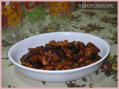 RESEPI NANNIE: AYAM GORENG KICAP