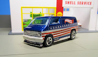 Hot Wheels Stars & Stripes Custom '77 Dodge Van