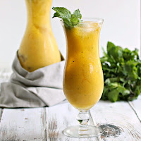 Icy Sparkling Mango Cooler