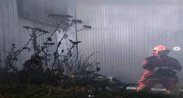 Otro incidente deja a una casa en llamas en Ushuaia. Isabel Paredes narra la situación y la rápida respuesta de los bomberos.