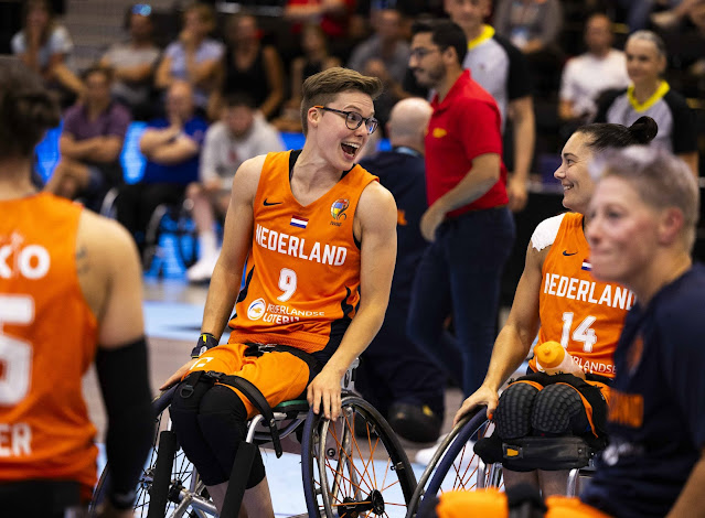 Seleção feminina de basquete em cadeira de rodas perde de virada para  Austrália no Mundial de Dubai - CPB