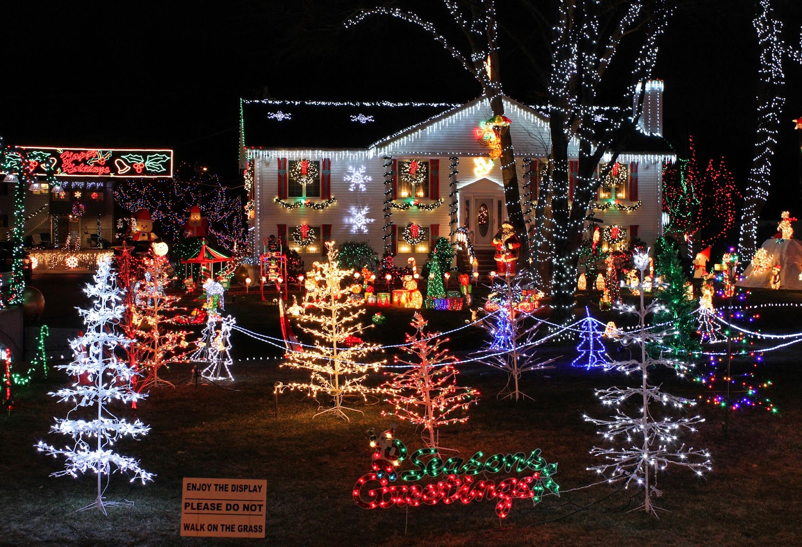 Best Home Garden Christmas 2014