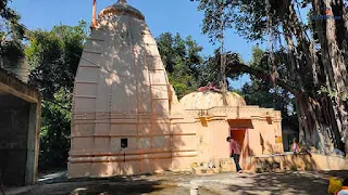 Kundeshwar Mahadev Temple Udaipur 2000 years old Shivling and Waterfall