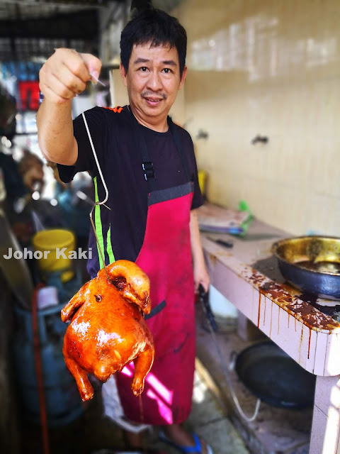 Meng Kee Hong Kong Roasts in JB Kakilang Kopitiam 明记港式烧腊饭档 