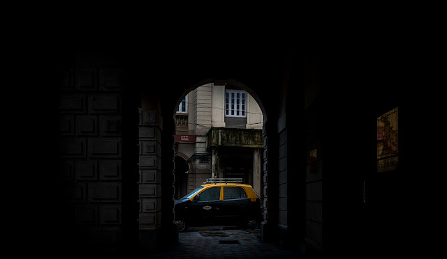 mumbai, colonial architecture, Horniman Circle, photography, taxi