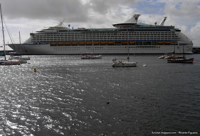 ADVENTURE OF THE SEAS - FUNCHAL