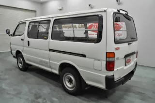 1995 Toyota Hiace 4WD for Dar es salaam to Zambia