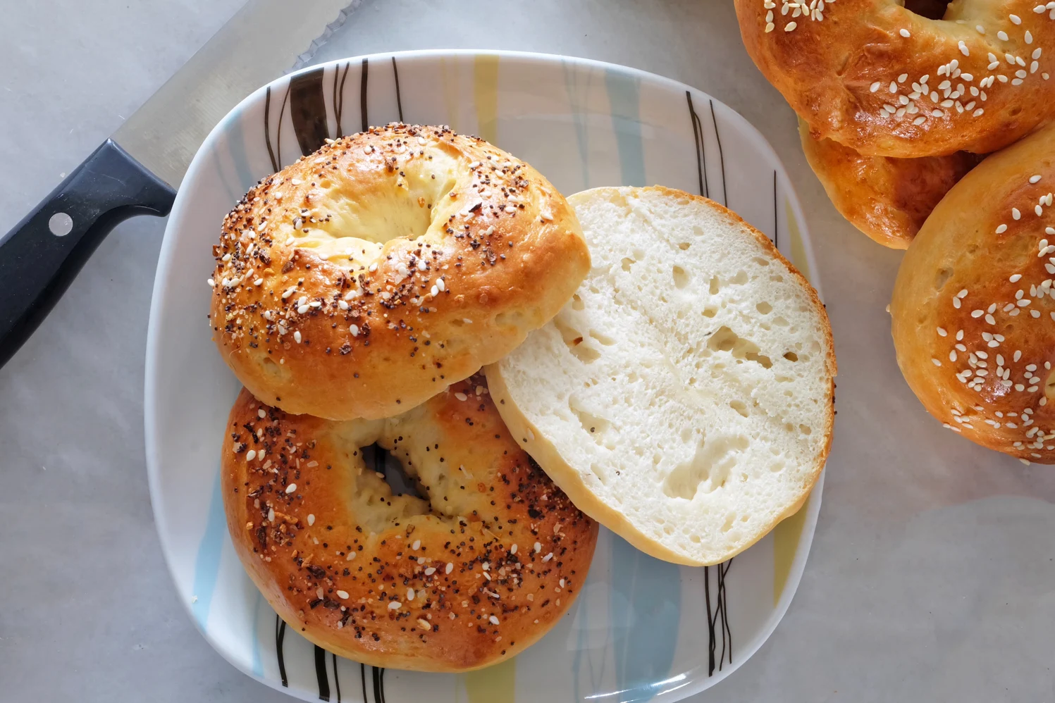 easy Greek yogurt 2 ingredient copycat bagels