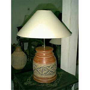 Antique table lamp with a holder of gerabah_01