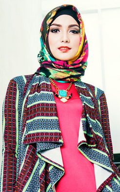 Aneka Gaya Hijab Modern Artis 