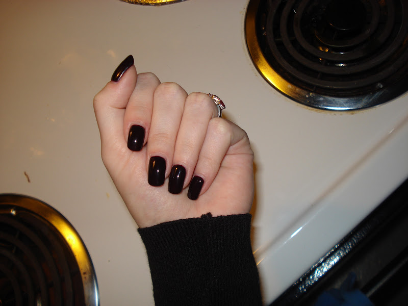 Gelish by Nail Harmony in Bella's Vampire title=