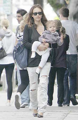 Jessica Alba Family Pictures