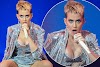 Katy Perry's awkward wardrobe malfunction