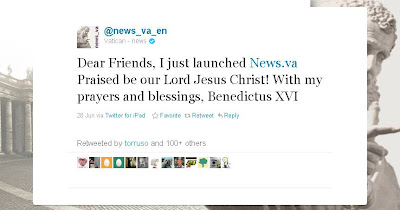 The Pope Sends His First Tweet, From an iPad