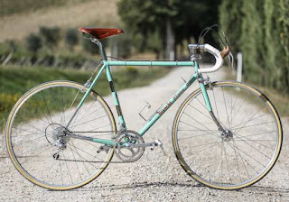 Bianchi in acciaio moderno L'Eroica