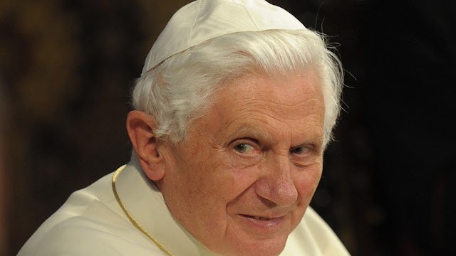 Fallece a los 95 años Benedicto XVI
