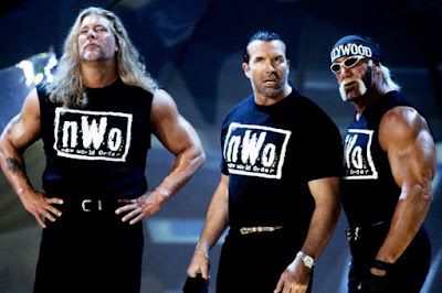 Kevin Nash junto a Razor Ramon y Hulk Hogan