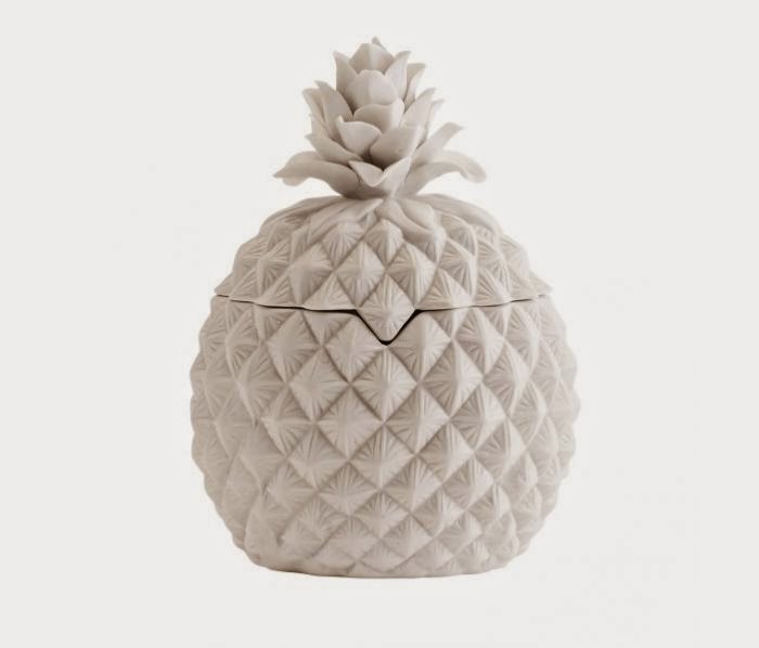 http://deens.nl/woonshop/eten-en-drinken/opbergers/keramiek-pot-pineapple-s-madam-stoltz.html