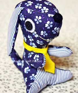 http://translate.googleusercontent.com/translate_c?depth=1&hl=es&rurl=translate.google.es&sl=en&tl=es&u=http://www.craftpassion.com/2010/08/sewing-puppy-plush-toy-tutorial-pattern.html/2&usg=ALkJrhjEyC6M2He06ZL0s3D7lNGyEHTByw