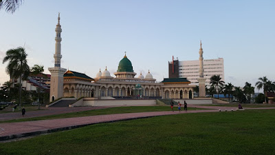 Dataran Engku Putri Batam Center