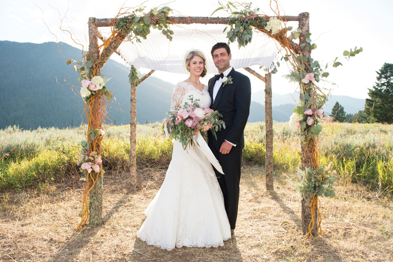 Montana Bride + Groom / Chuppah / Amelia Anne Photography